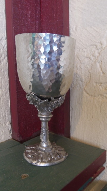 Handcrafted pewter rosewine