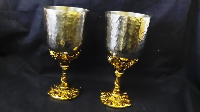Handcrafted pewter vinogoblets